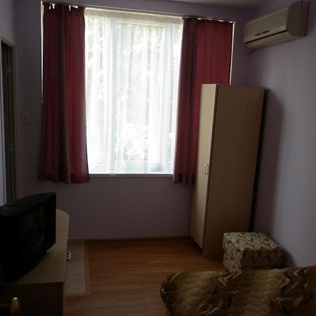 Ivanova Cheshma Guest House Varna Exterior photo
